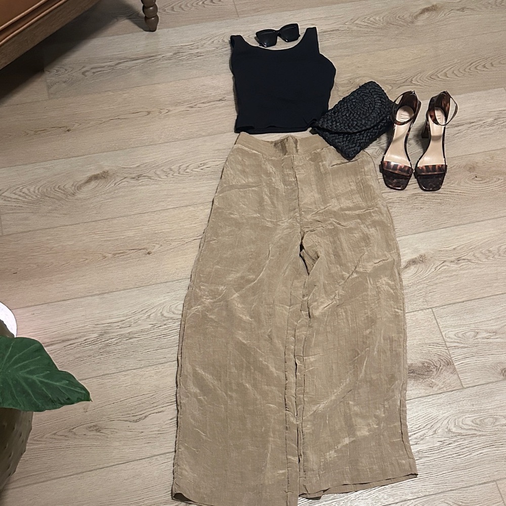 House of Harlow 1960 Tan/Gold Wide Leg Pants